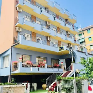 https://hotel-majestic.emilia-romagnahotels.net