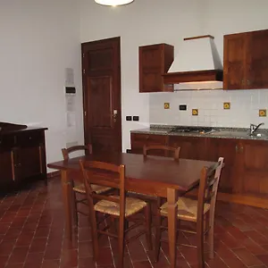 https://fattoria-la-steccaia.it-tuscanyhotel.com